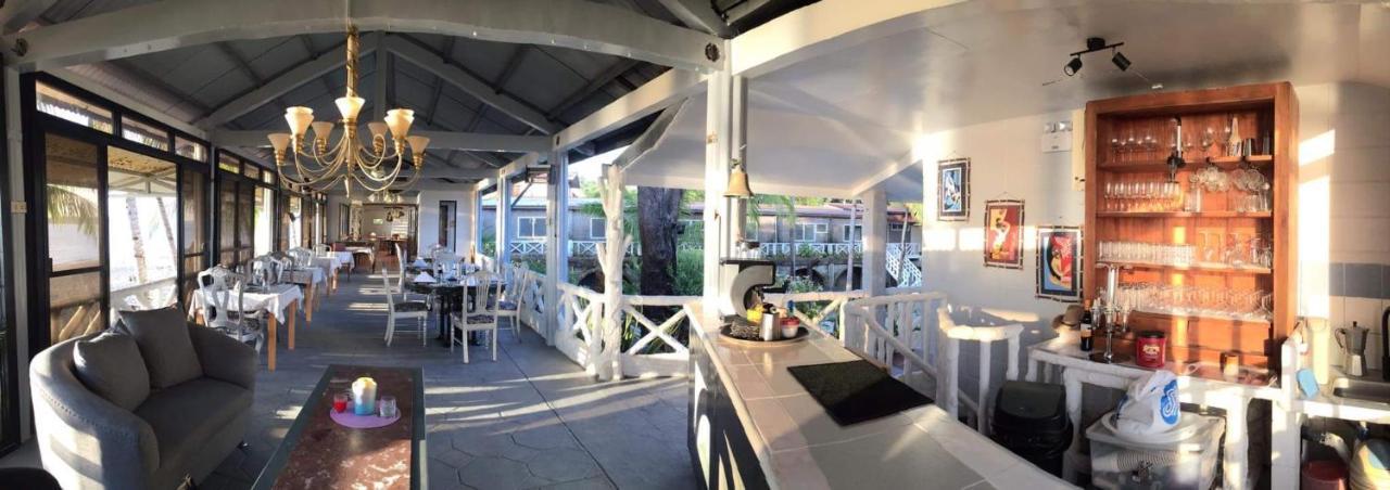 Sunbloom Beachfront Hotel And Restaurant Zambales Sinabacan 外观 照片